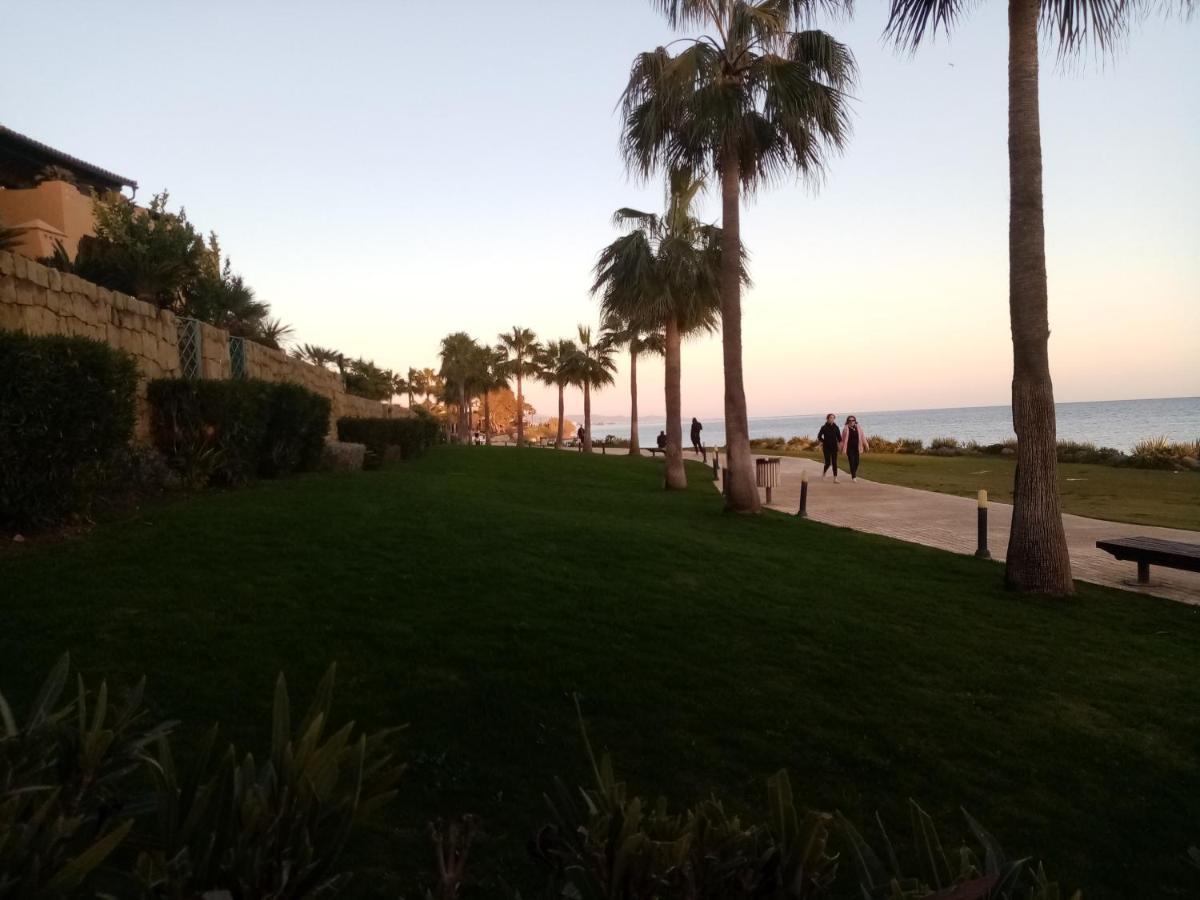 Beach Bungalow Port,Free Parking إِستيبونا المظهر الخارجي الصورة