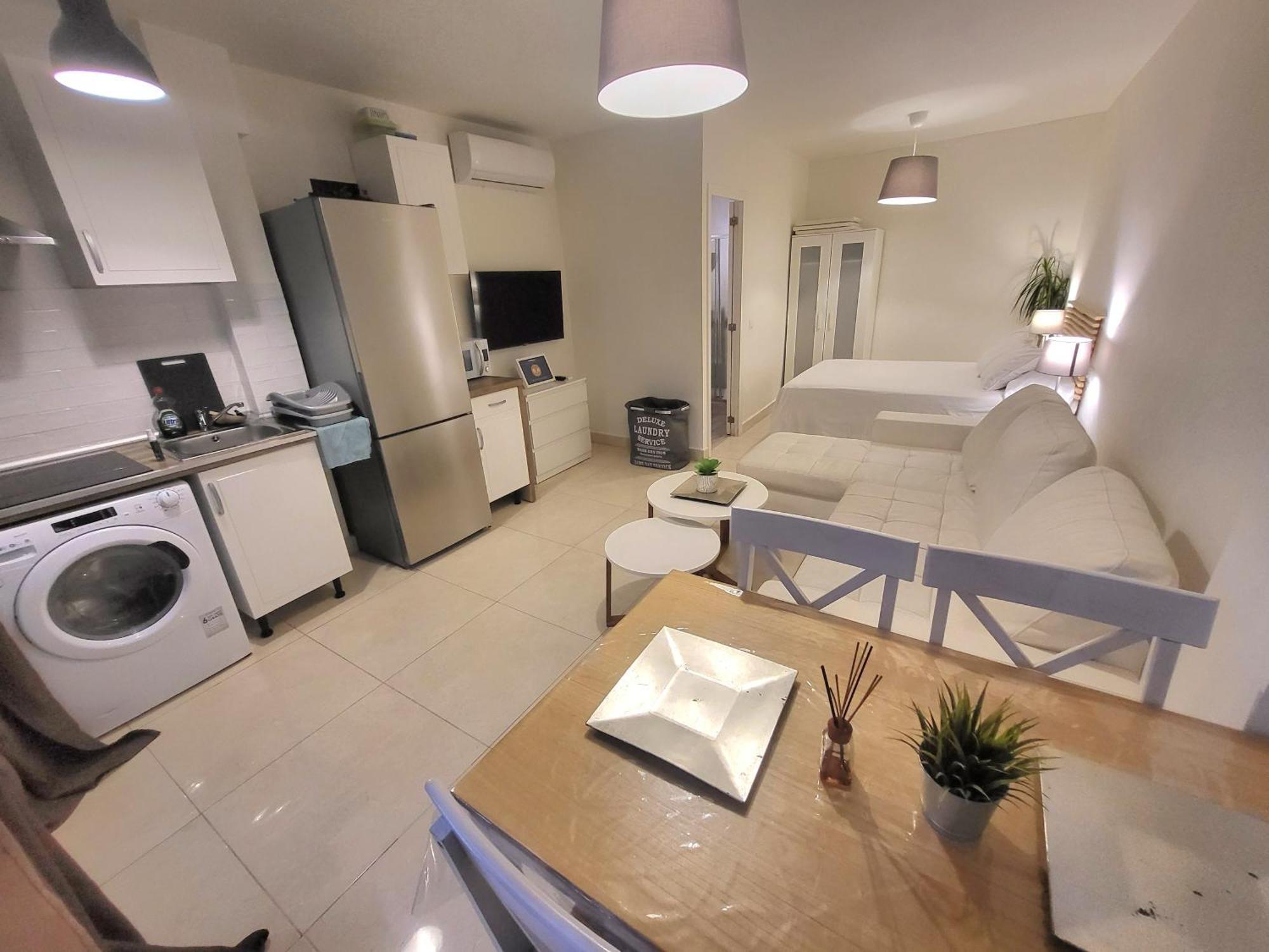 Beach Bungalow Port,Free Parking إِستيبونا المظهر الخارجي الصورة